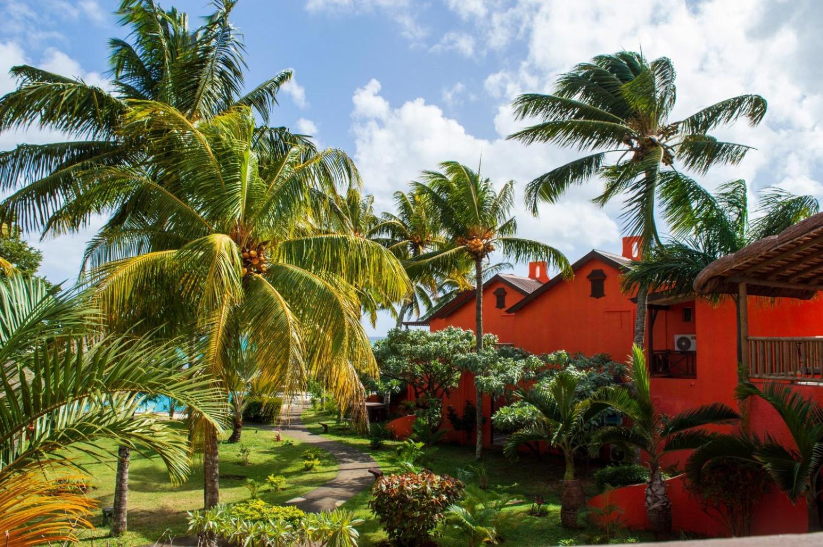 Flowers Of Paradise Mont-Choisy Exterior photo